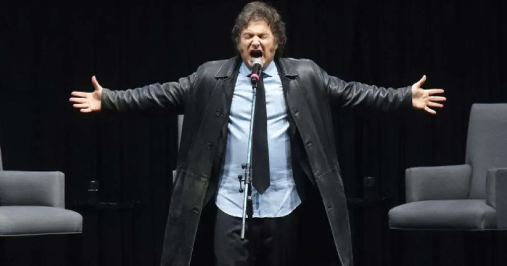 Encuentro íntimo en camarines entre Javier Milei y famosa actriz