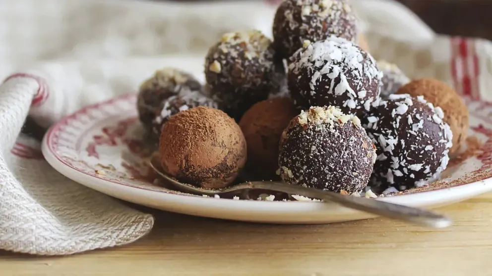 Hacé trufas de chocolate y dulce de leche con sólo 3 ingredientes