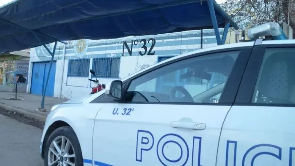 Rápido y furioso: Increíble intento de fuga de dos menores tras robar un auto