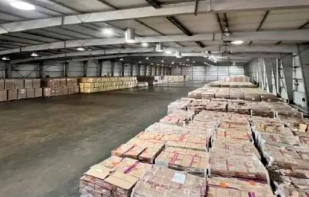 Tras el escándalo, Pettovello ordenó la entrega urgente de los alimentos próximos a vencer