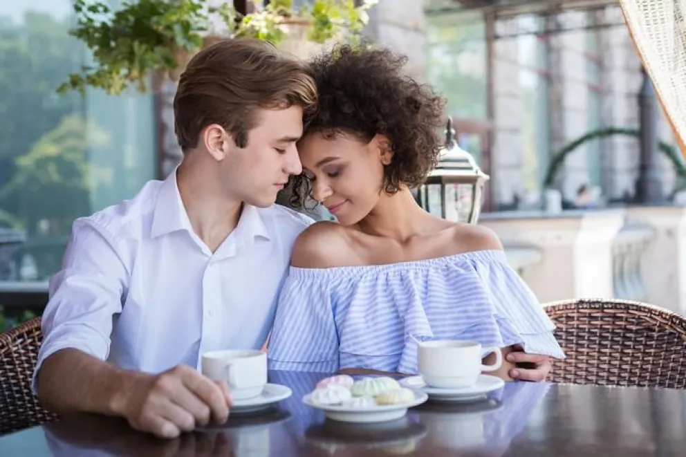 Cómo le irá en el amor a cada signo del zodìaco en junio 