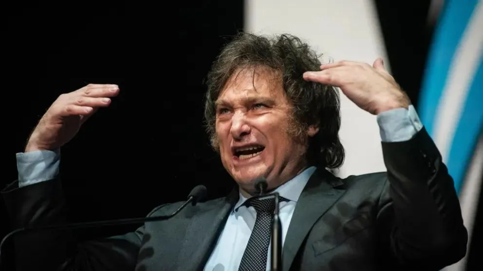 Milei viaja a El Salvador para asistir a la asunción del segundo mandato de Bukele