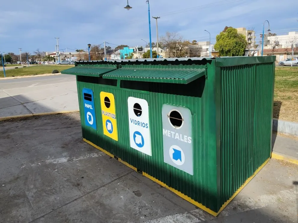 Volvieron a colocar el Punto Limpio de la 9 de Julio: es la segunda vez que lo incendian