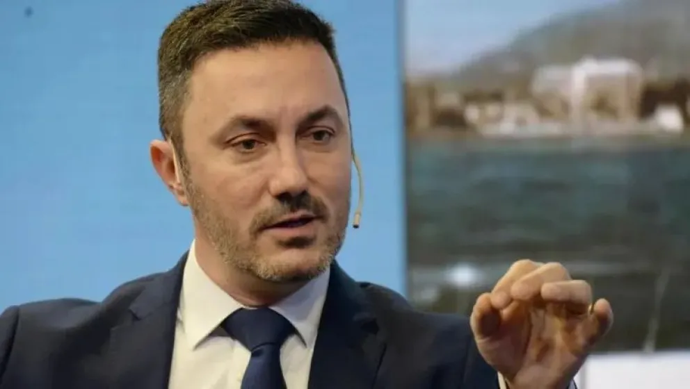 Avanzan las negociaciones entre LLA, PRO y UCR para formar un espacio político conjunto