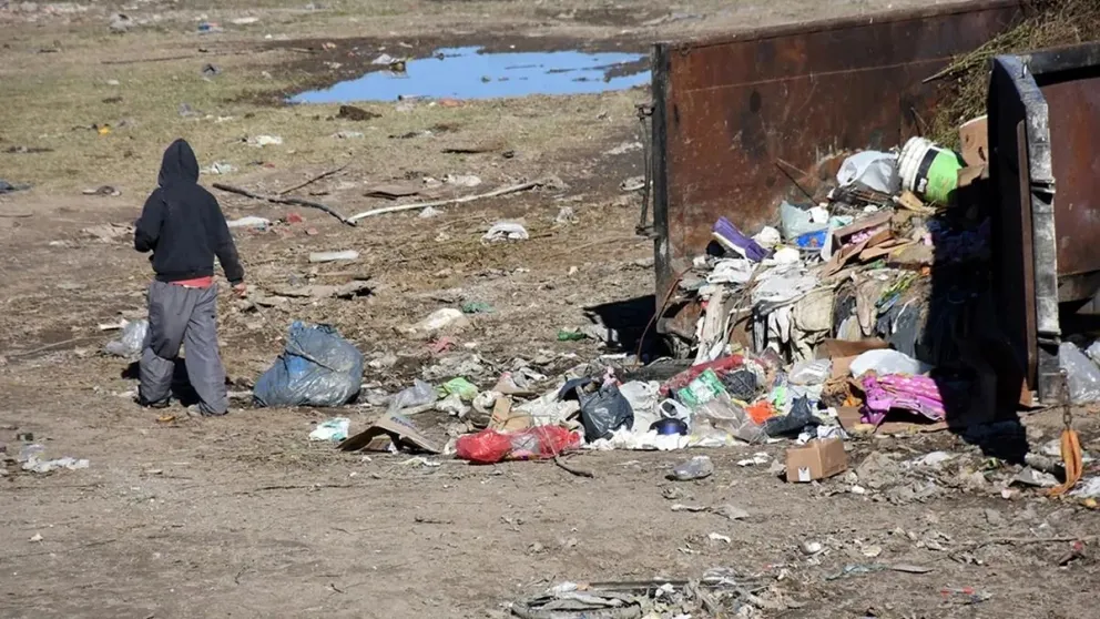 Aumento de la pobreza en Argentina en el primer trimestre: llegó al 55,5% y la indigencia al 17,5%