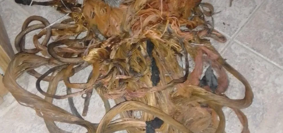 Detuvieron a un hombre que había robado herramientas mientras intentaba quemar cables de cobre