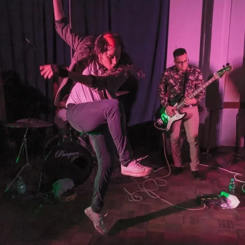 ¡Es hoy!: Kazuaki, la banda revolución del pop regional hará su presentación en Roca