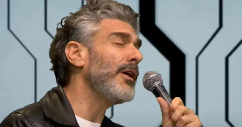 El impactante show musical de Leo Sbaraglia