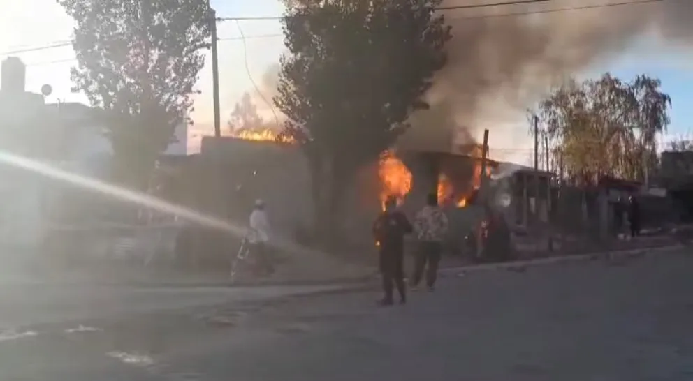 Una familia necesita ayuda tras vivir un incendio devastador en Fiske Menuco