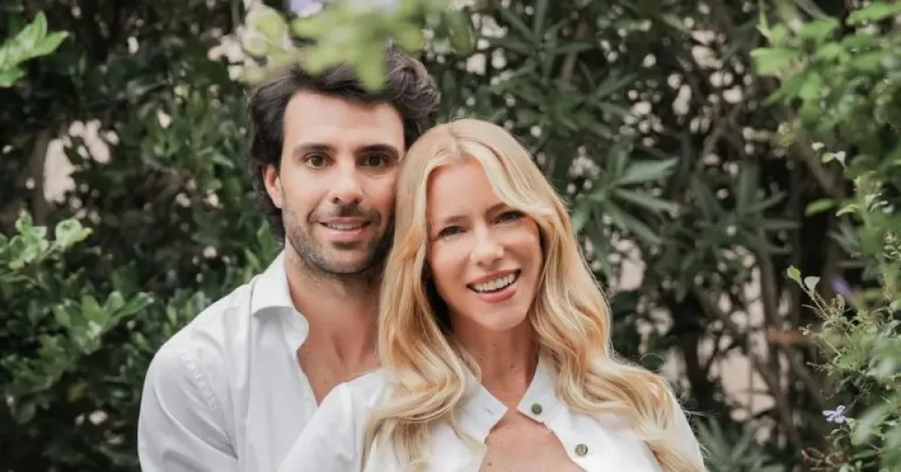 Nicole Neumann y Manu Urcera compartieron la primera foto de su hijo