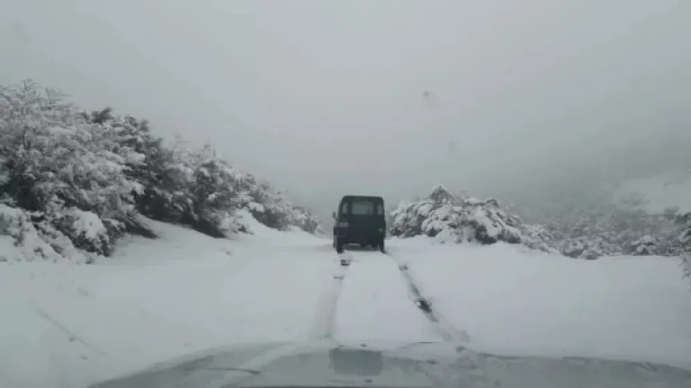 Alerta por nevadas y tormentas aisladas: a qué provincias afectará