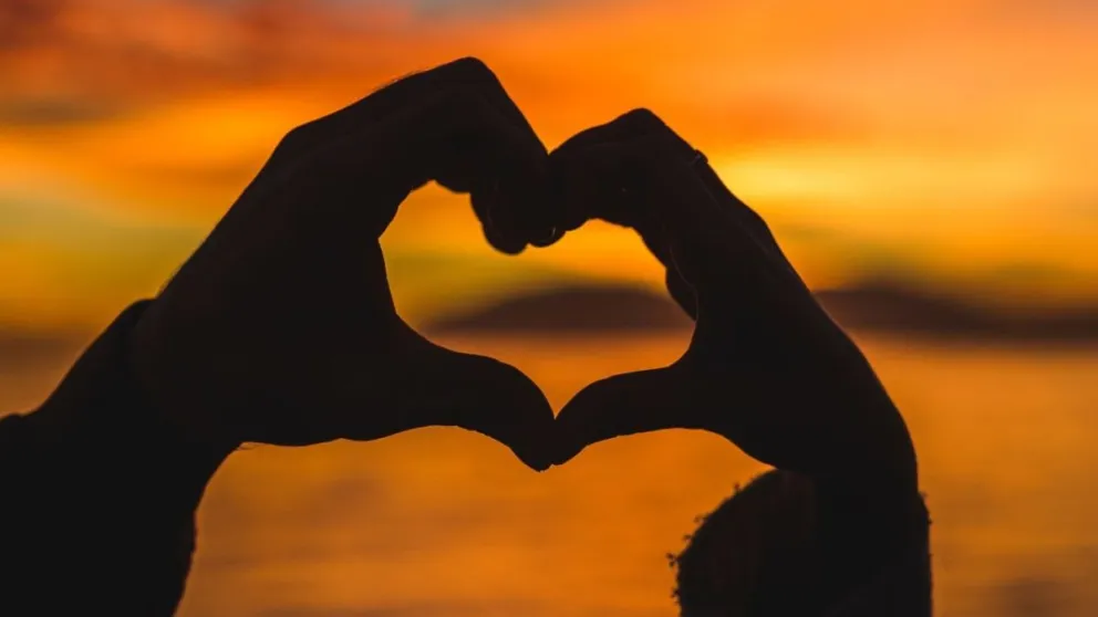 Qué signos brillarán en el amor este fin de semana según los astros