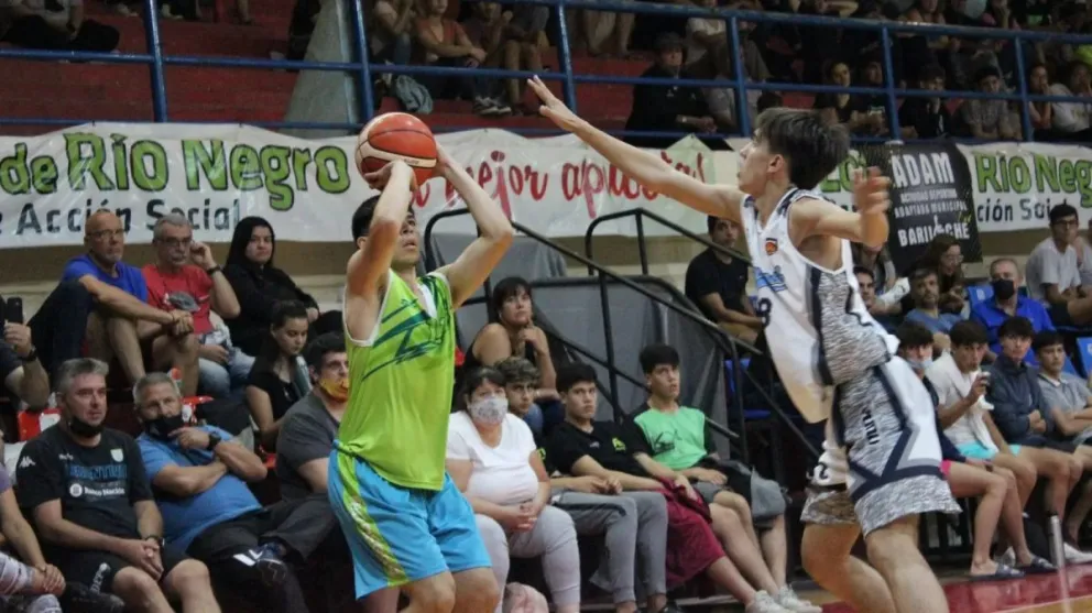 Ya se juega el Provincial U-15 de básquet en Roca, Cipolletti y Cinco Saltos