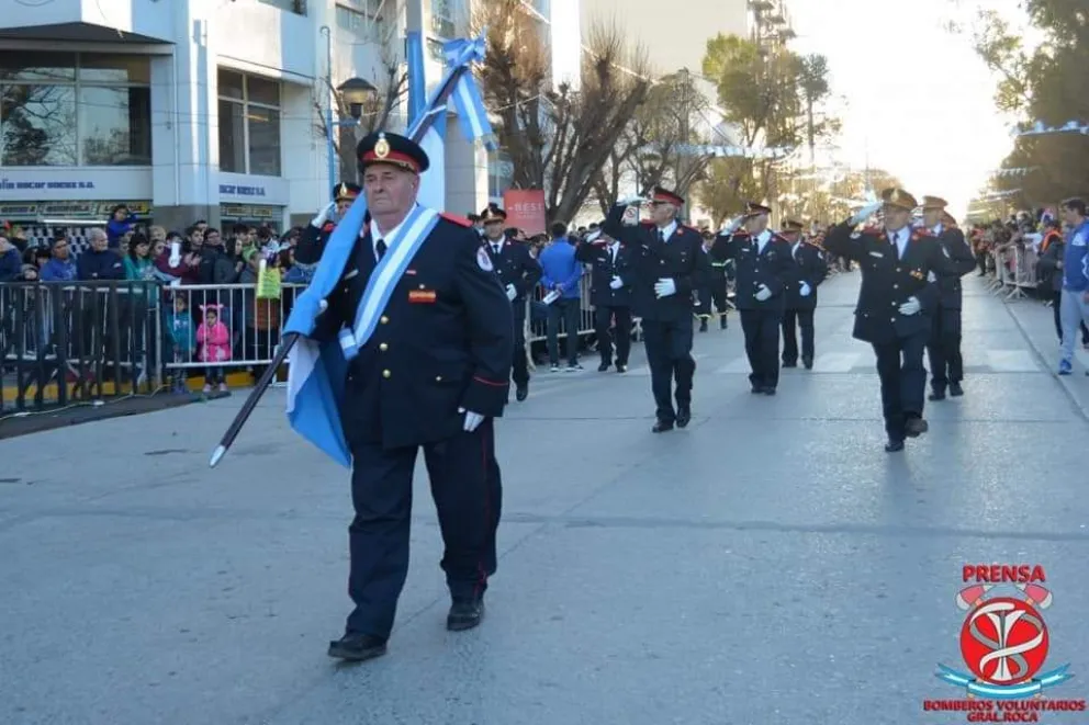 Profundo pesar por el fallecimiento de un querido bombero de Roca