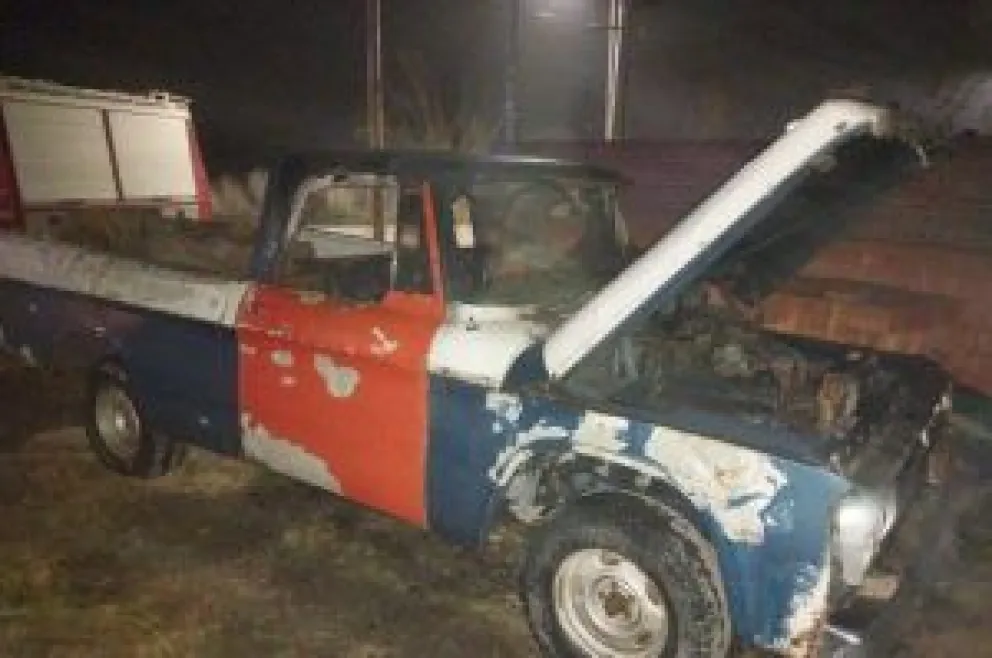 Un auto y una vivienda se incendiaron en el Alto Valle