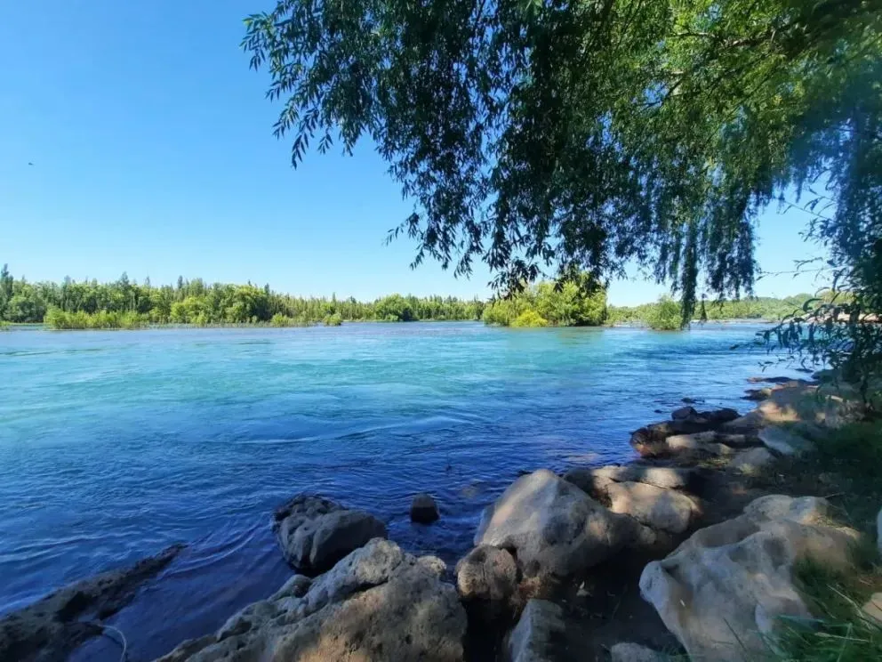 AIC advierte por el aumento del caudal del río 