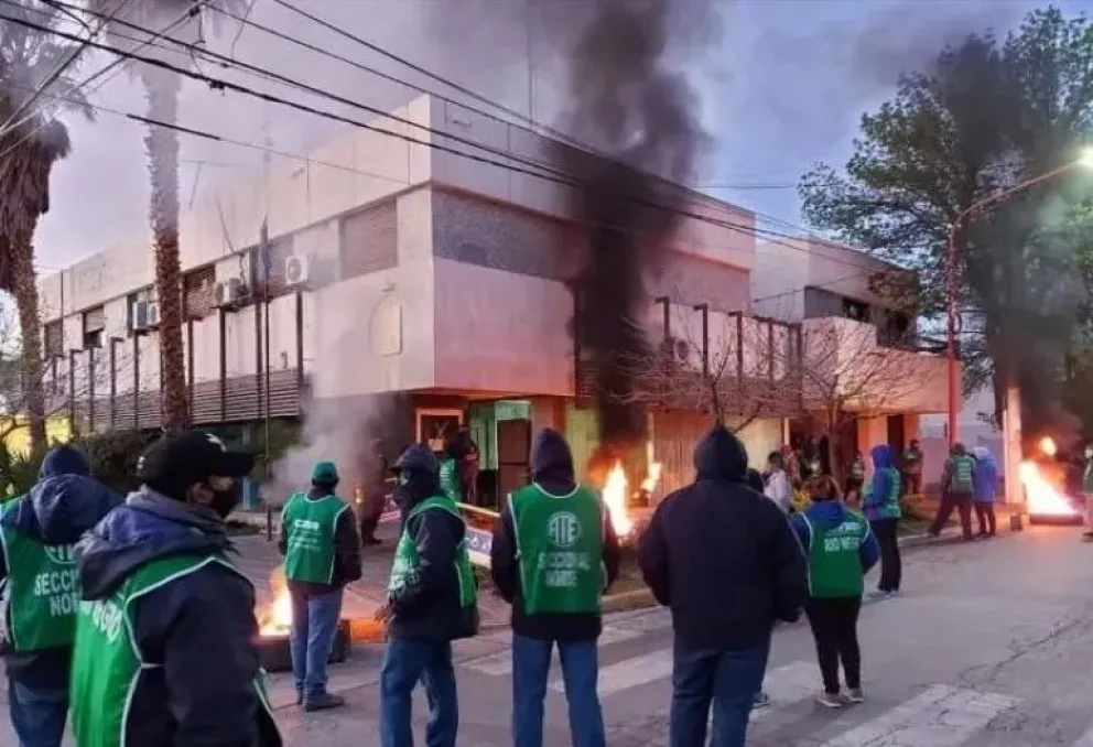 Dos sindicalistas de ATE fueron condenados por delitos durante protestas
