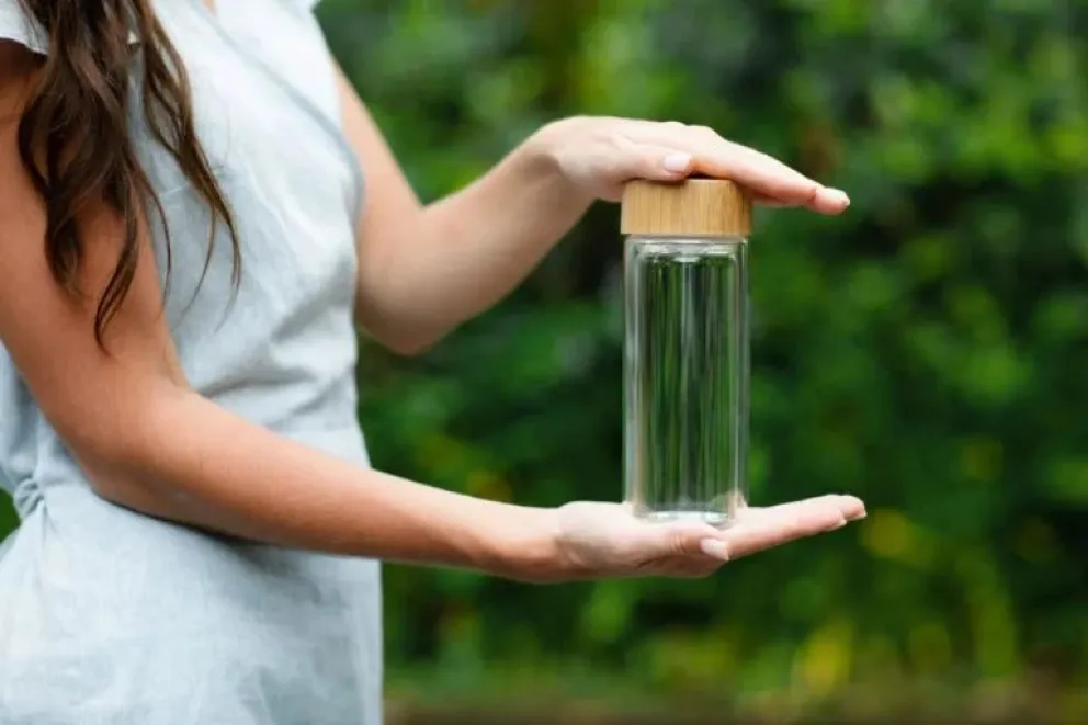 Agua Solarizada: Purificación y revitalización para mejorar tu salud