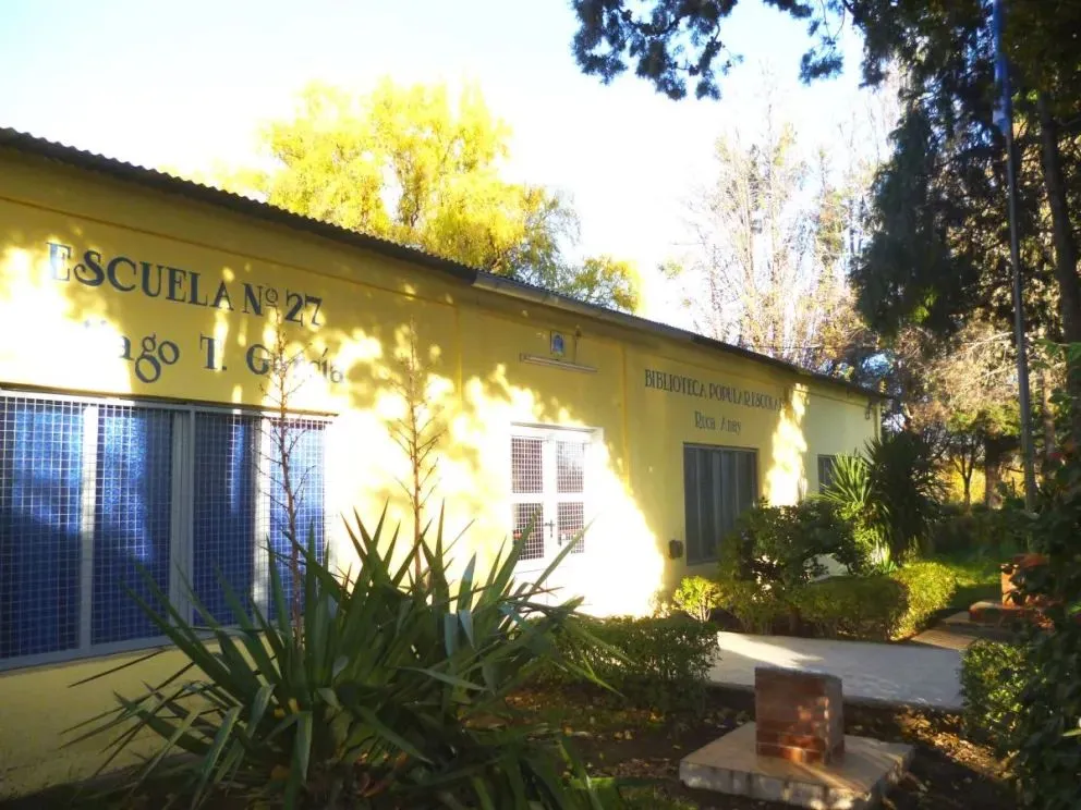 Vergonzoso: forzaron las puertas de una escuela rural y se robaron todos los alimentos del comedor