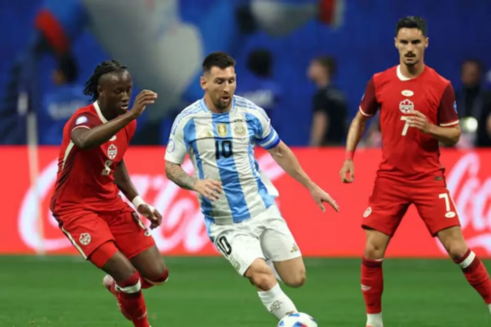 Argentina vs Canadá, en busca del pase a la final: TV, horario y formaciones