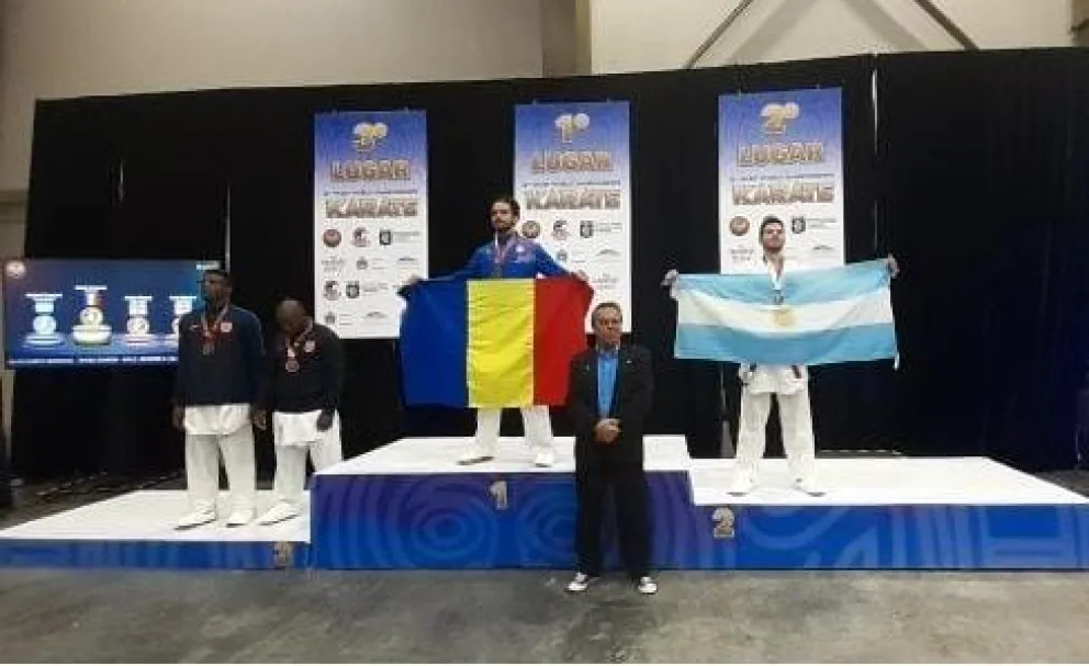 Dos roquenses son subcampeones del mundo en Karate