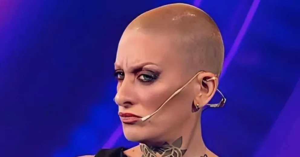 Así quedó la cara de Furia tras un retoque estético