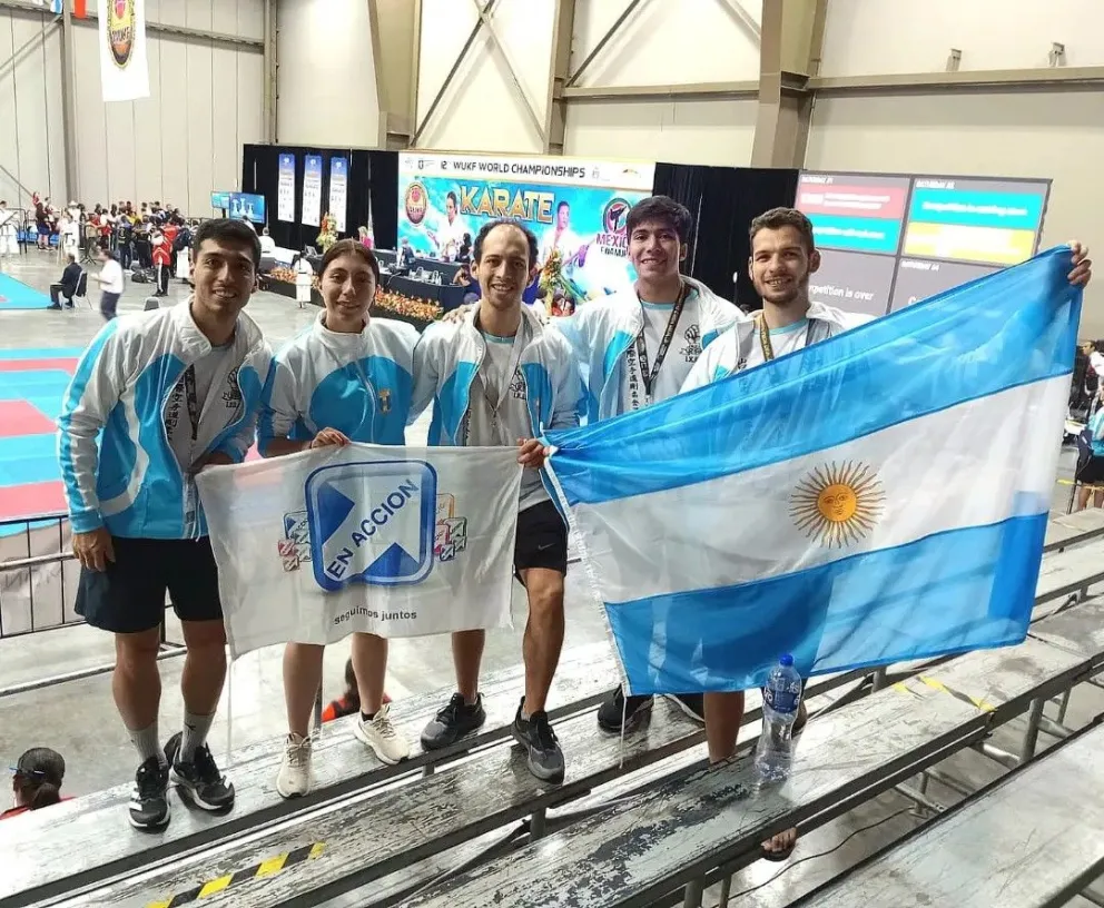 Orgullo local: cinco karatecas roquenses en lo más alto del mundial de México