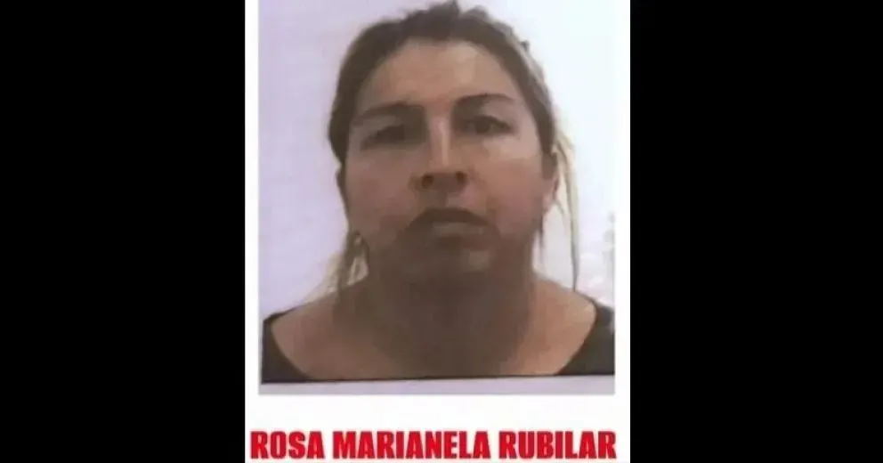Mató a un hombre de 80 años, tenía prisión domiciliaria y se fugó: ahora la buscan en toda la provincia