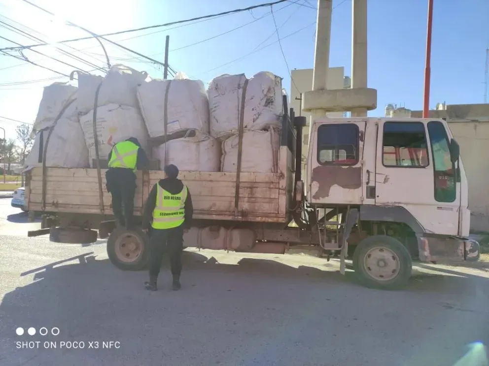 Controles: secuestran un camión que transportaba 1.500 kilos de metales no ferrosos