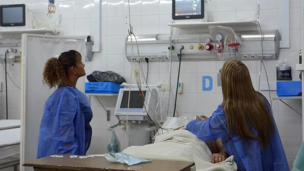 Mendoza implementó el cobro a extranjeros para atención médica