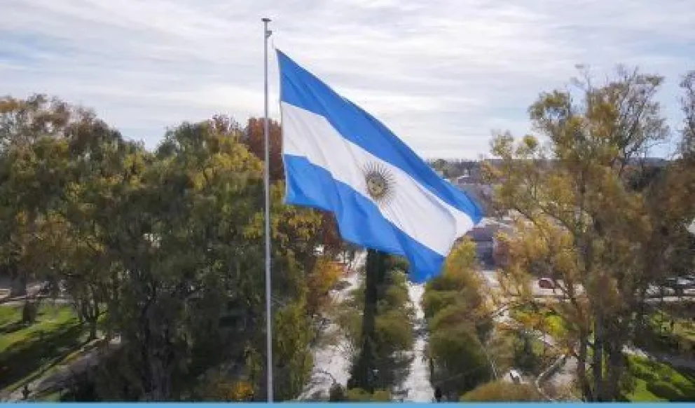 Homenaje a San Martín: ¿a qué hora comienza el acto en Roca?