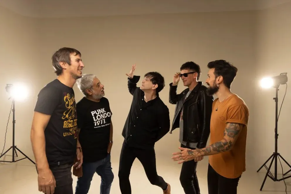 Jóvenes Pordioseros, la banda de rock barrial llega al Alto Valle