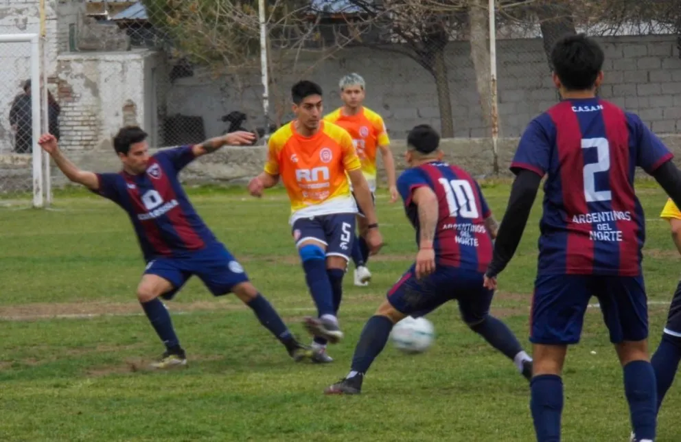 El clásico roquense terminó en tablas y Cimac cayó de local