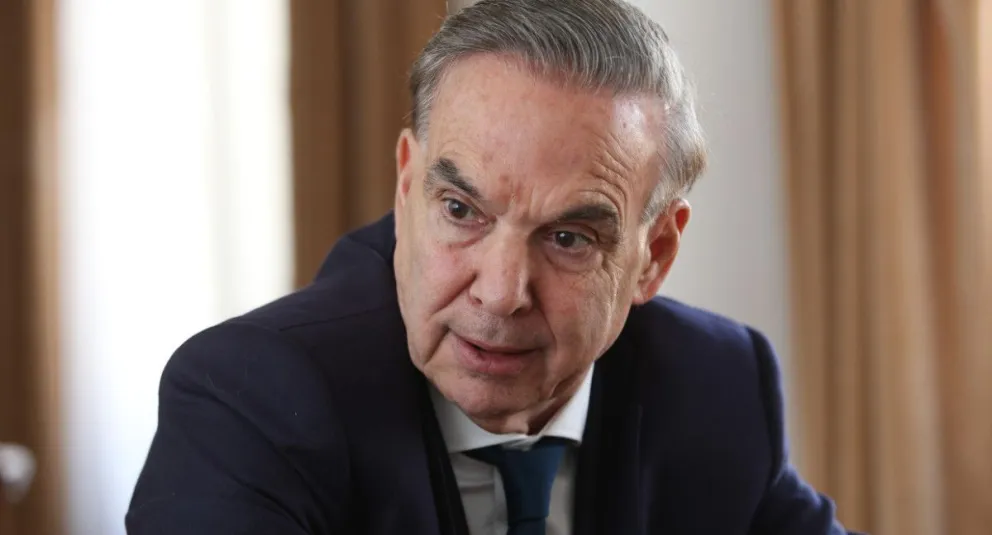 Pichetto a Javier Milei por el veto a la reforma jubilatoria: "Lo pensaría dos veces 