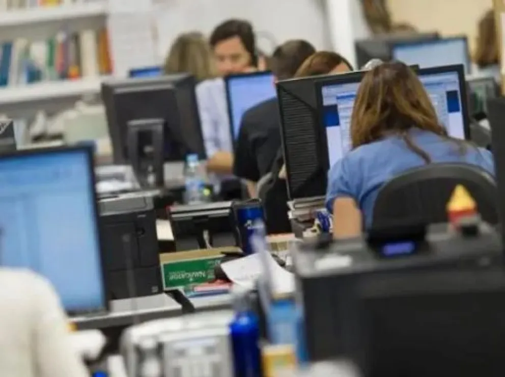 En noviembre comenzará a regir el "silencio positivo administrativo": ¿de qué se trata?