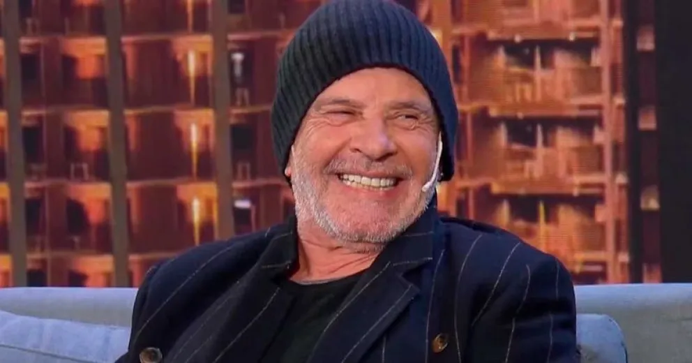 El extraño hobbie que tiene Osvaldo Laport en la intimidad de su hogar: "Desnudo y con botas de goma"