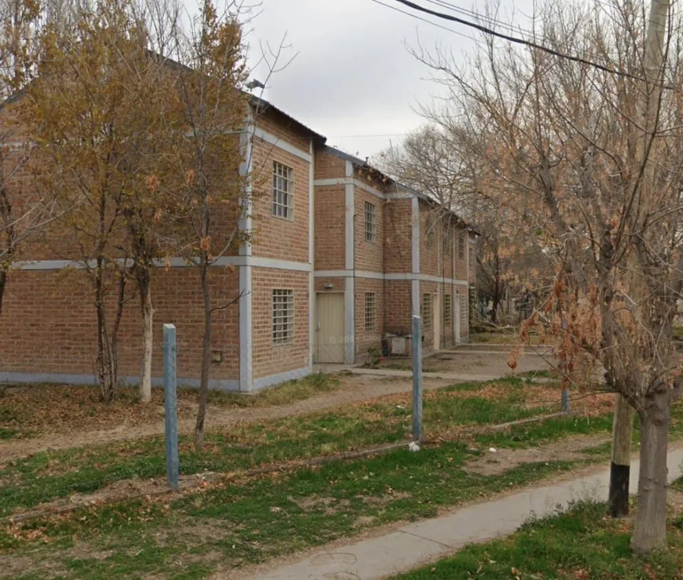 Crece la inseguridad en espacios universitarios: estudiantes de Roca alertan intentos de robo en sus casas