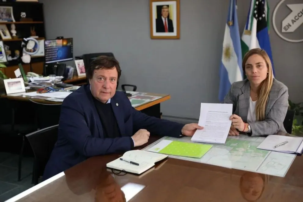 Más gestos de buena relación: ¿Weretilneck en el aniversario de Roca?