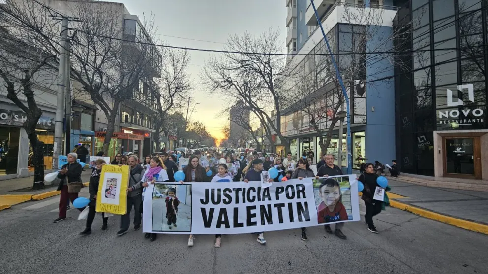 Muerte de Valentín: los familiares salieron a marchar en busca de justicia 
