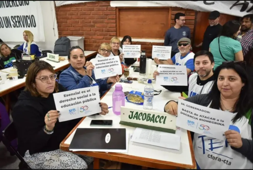 Se resolvió la realización de un paro provincial de 48 horas los próximos días 26 y 27 de septiembre. Foto (NoticiasNet).