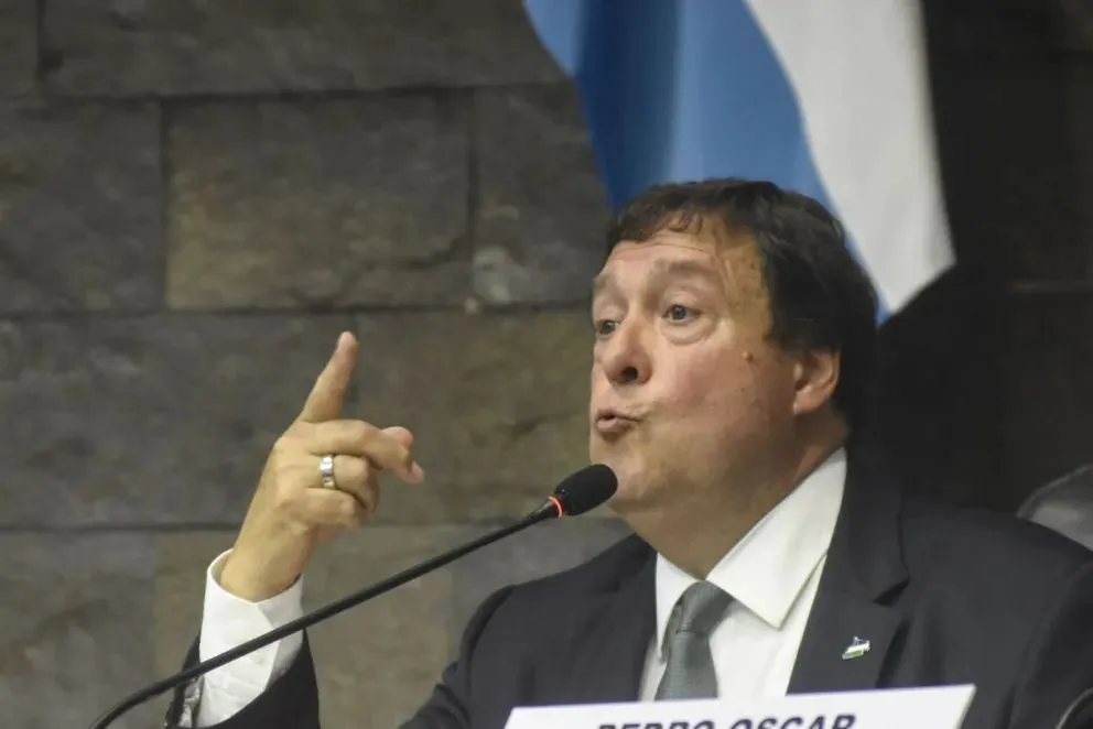 Weretilneck: “La prioridad es garantizar el derecho a la educación de los estudiantes"