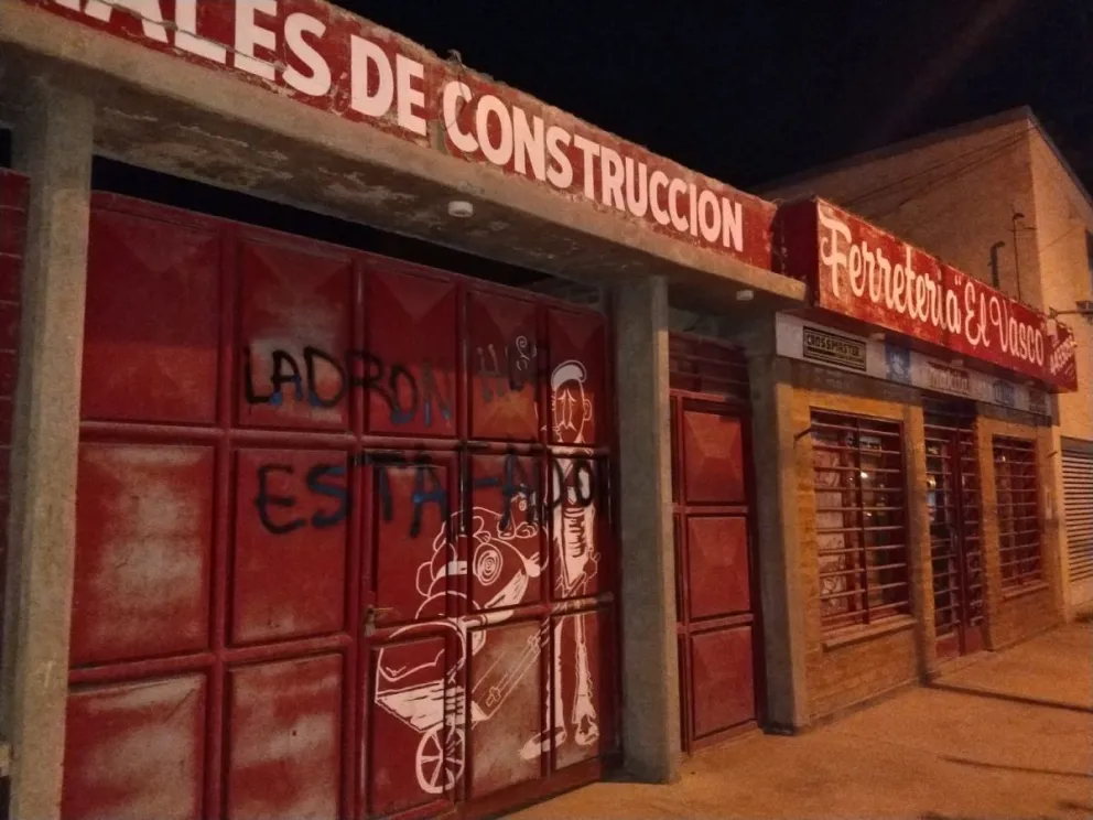 El ferretero acusado de estafa emitió un comunicado y mandó a los afectados a la justicia