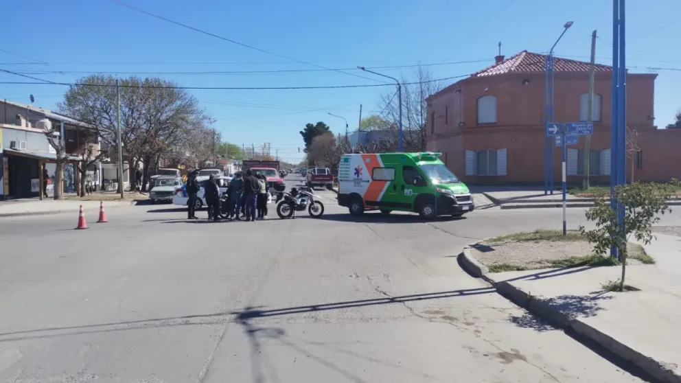 Otra vez se registró un choque en una conflictiva esquina de Roca