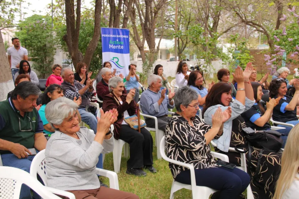 Se inauguró el “Club de Día”: un espacio de alegría y contención para adultos mayores