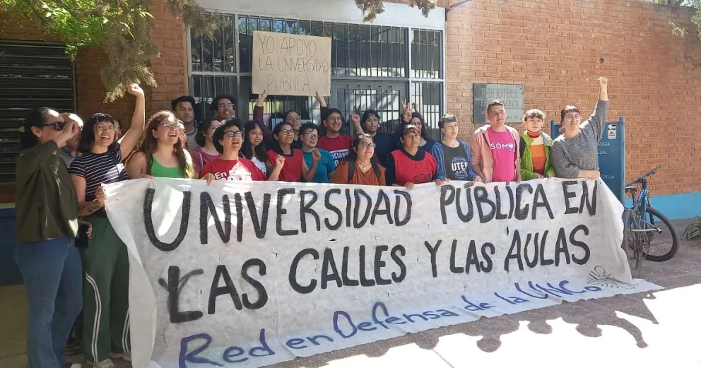 Veto al financiamiento universitario: siguen las tomas en las universidades roquenses 