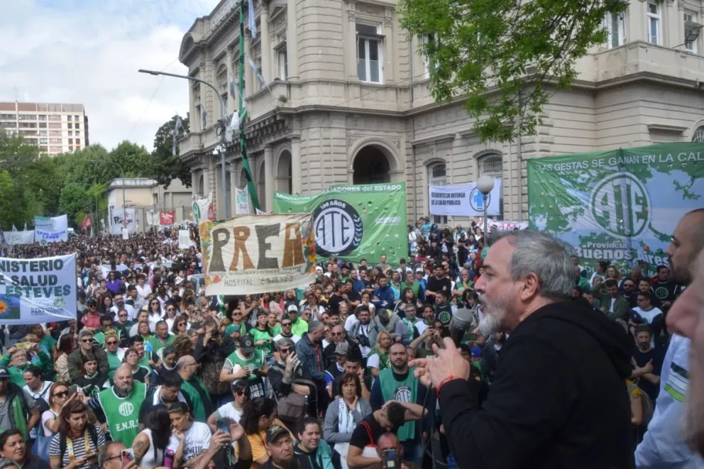 Aguiar: el examen que propone el Gobierno “es un invento trucho e ilegal que consolida el fraude laboral en el Estado”