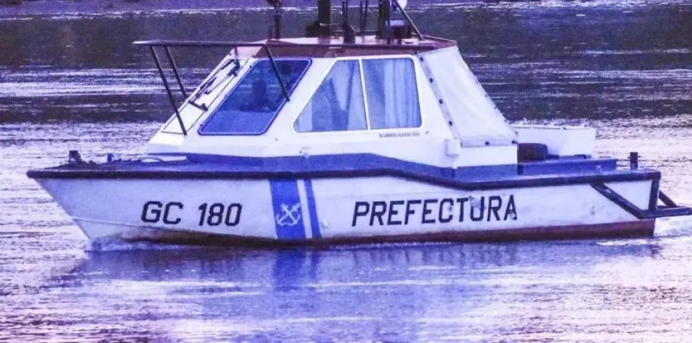 Prefectura de Río Negro trabaja para encontrar a dos personas desaparecidas en el río Negro. Foto (Archivo).