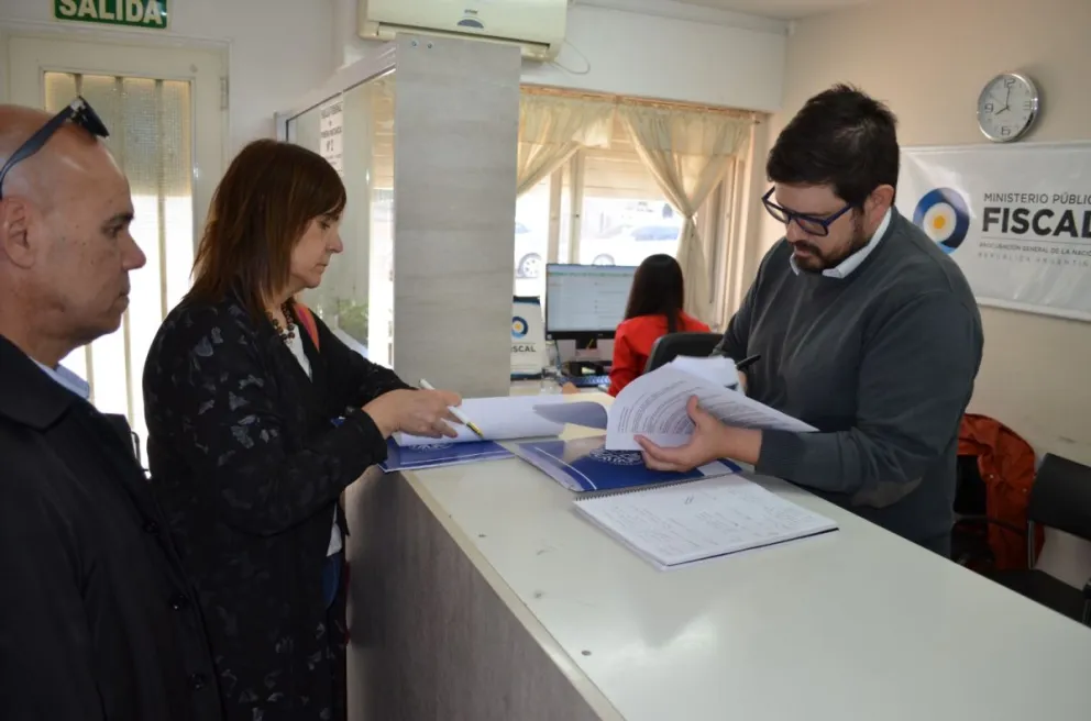 La rectora de la UNCo denunció al presidente Milei por amenazas contra la comunidad universitaria