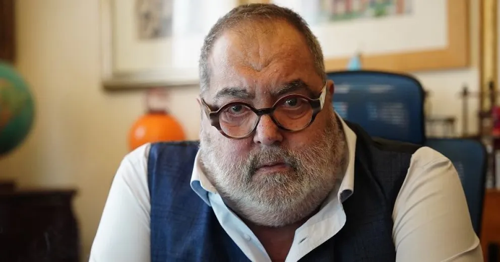 Afirman que un sacerdote fue a ver a Jorge Lanata al hospital para “darle la extremaunción”
