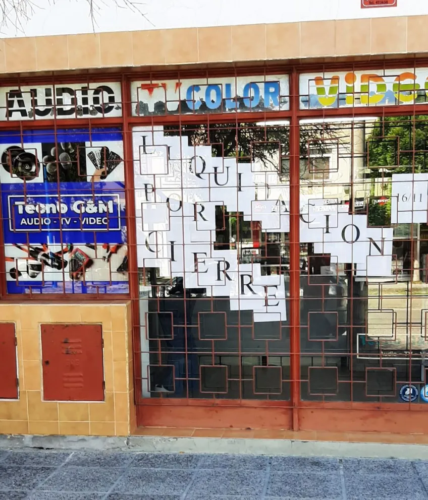 Un histórico local de electrónica de Roca cierra sus puertas